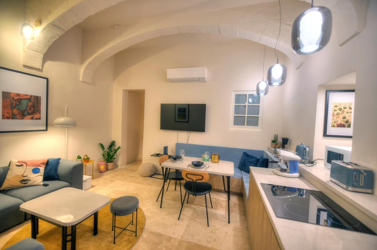 Stylish & Traditional 1 Bedroom Apartment Ddem1-1 Valletta Buitenkant foto